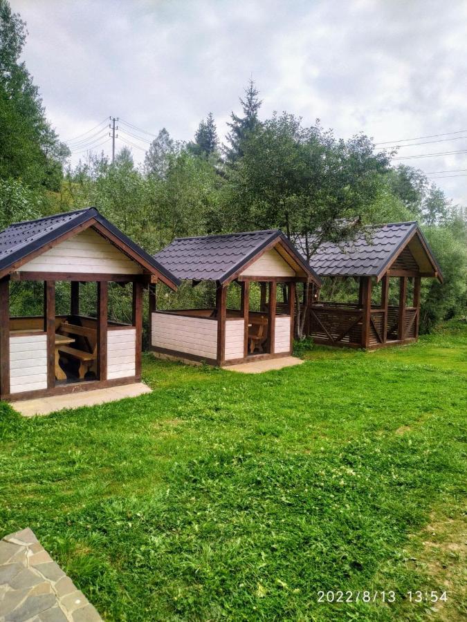 Відпочинковий Комплекс "Alpha Plus" Yablunytsya Luaran gambar