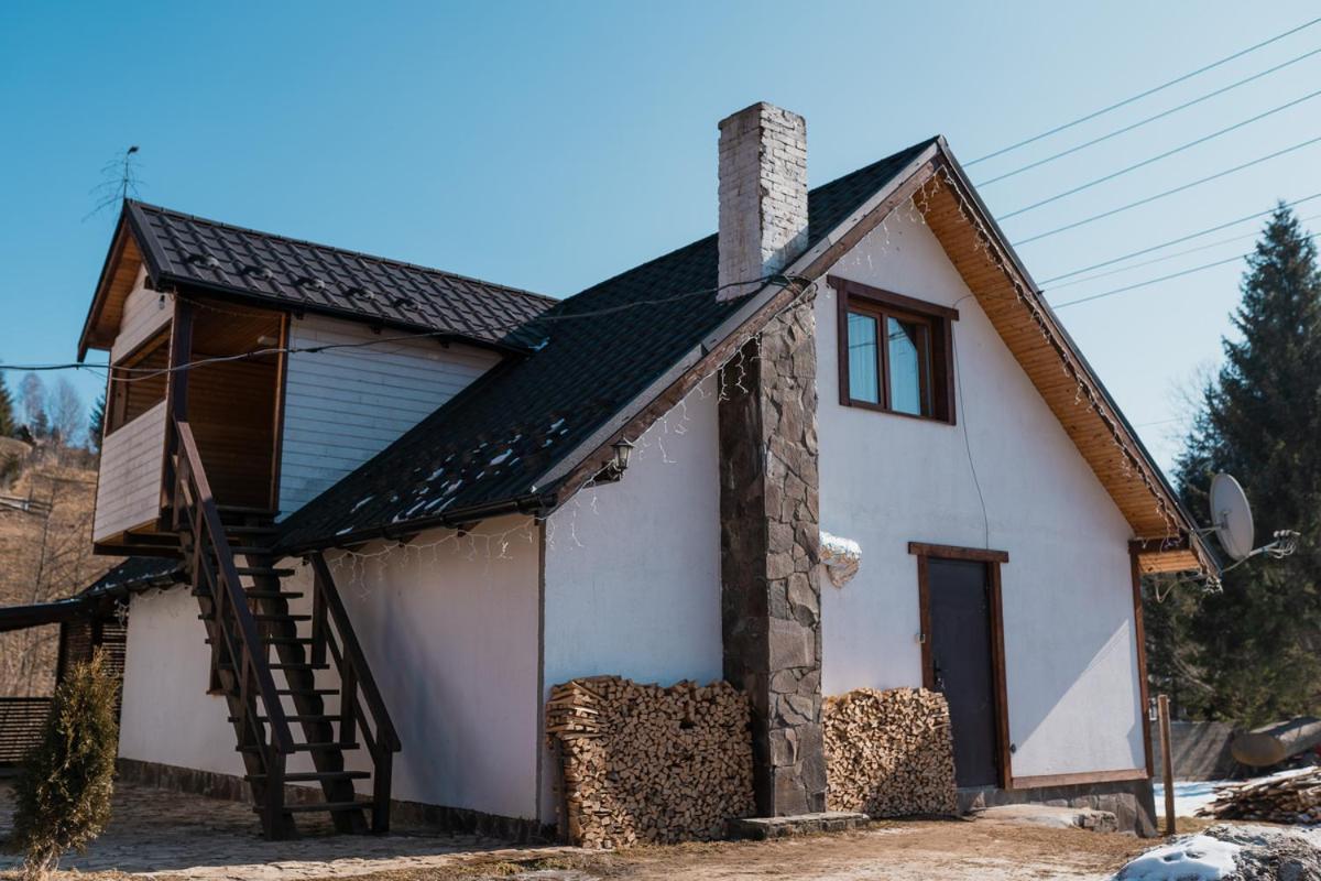 Відпочинковий Комплекс "Alpha Plus" Yablunytsya Luaran gambar